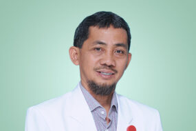 dr. Alip Yanson, MARS